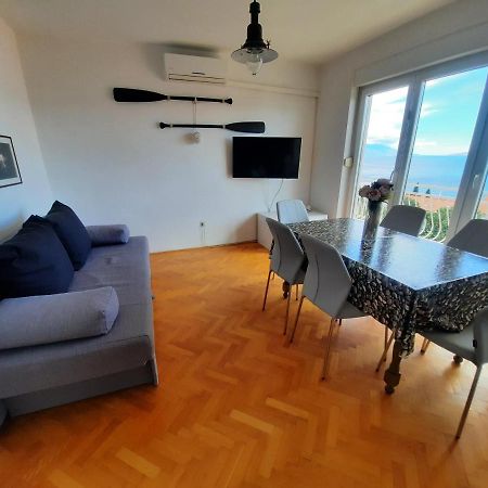 Apartments Novum Нови-Винодолски Экстерьер фото