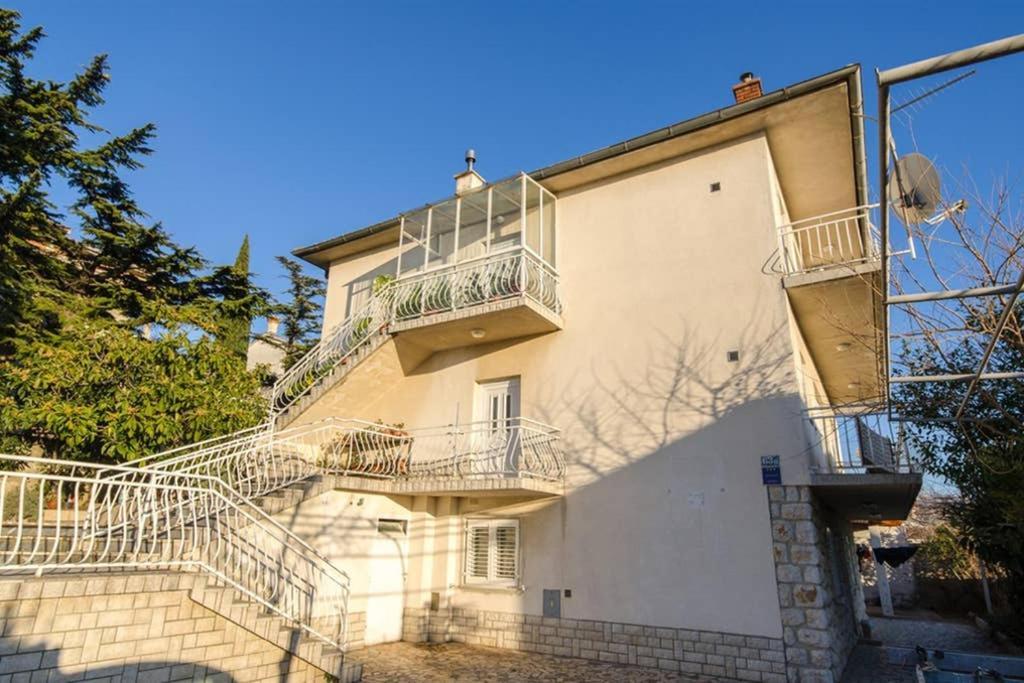 Apartments Novum Нови-Винодолски Экстерьер фото